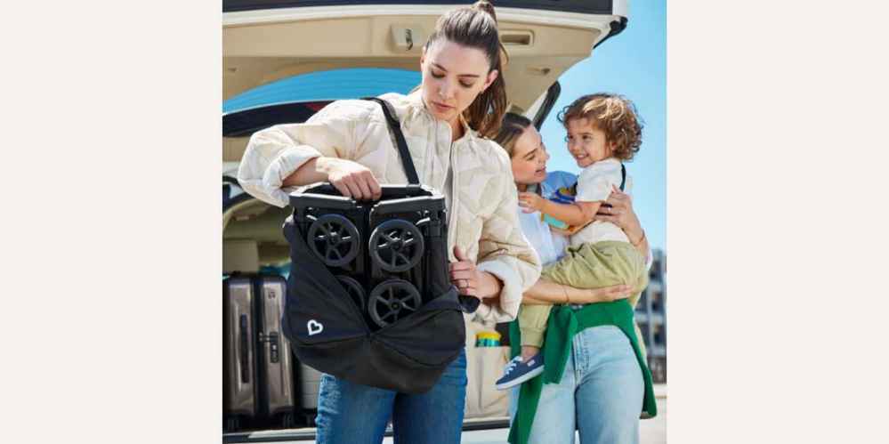 The Munchkin Sparrow Stroller: How It Won Me Over to Umbrella Strollers